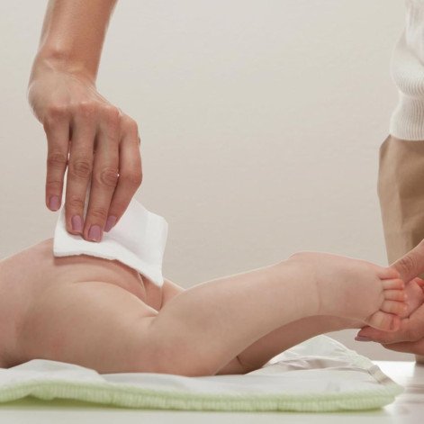 Algodão Quadrado QuadryBaby Maciez e Conforto para Higienização do Bebê - Ideal para Skincare - Caixa com 50 Unidades