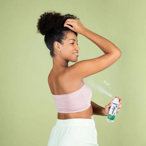Desodorante Aerossol Monange Detox Fresh Feminino 48h Capim Limão e Gengibre 150ml Desodorante Aerossol Monange Detox Fresh Feminino 48h Capim Limão e Gengibre 150ml