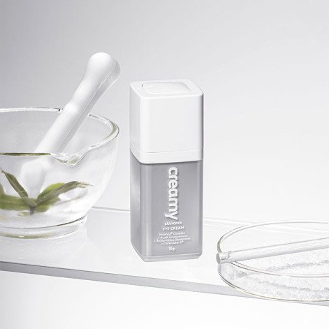 Creme Facial Creamy Skincare Eye Cream Matrixyl Complex + Acetil Glucosamina + Ácido Kójico Dipalmitato + Cafeisilane C 15g Creme Facial Creamy Skincare Eye Cream Matrixyl Complex + Acetil Glucosamina + Ácido Kójico Dipalmitato + Cafeisilane C 15g