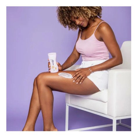 Hidratante Corporal Firmador Monange Q10 Vitamina C + E Pele Normal a Seca 400ml