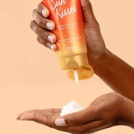 Loção Hidratante Corporal Kiss New York Sun Kisses 180ml