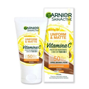 Protetor Solar Facial Hidratante Garnier Uniform & Matte Vitamina C FPS50 Negra 40g