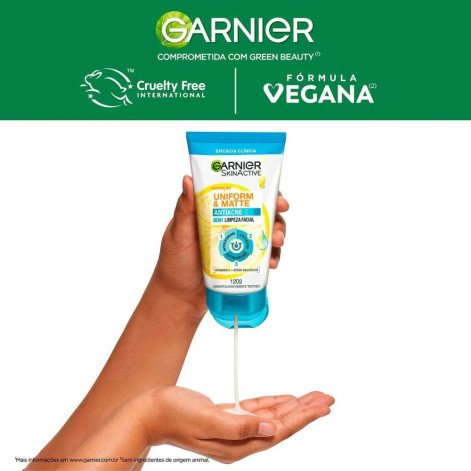Esfoliante Garnier Uniform & Matte Antiacne 3 em 1 Limpeza Facial 120g